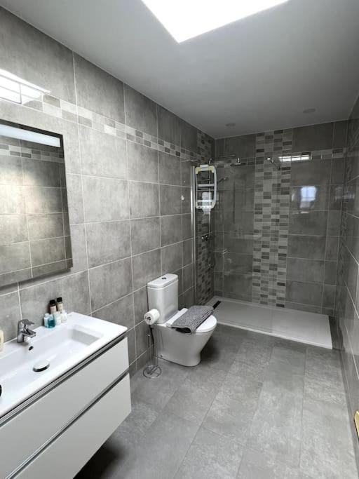 Casa Breen - Spacious 1 Bedroom Apartment In Matagorda With Communal Pool Tías Exteriér fotografie