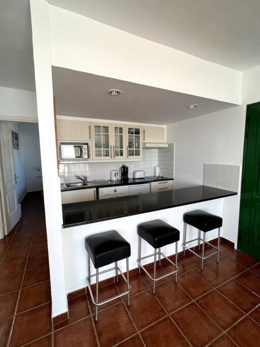 Casa Breen - Spacious 1 Bedroom Apartment In Matagorda With Communal Pool Tías Exteriér fotografie