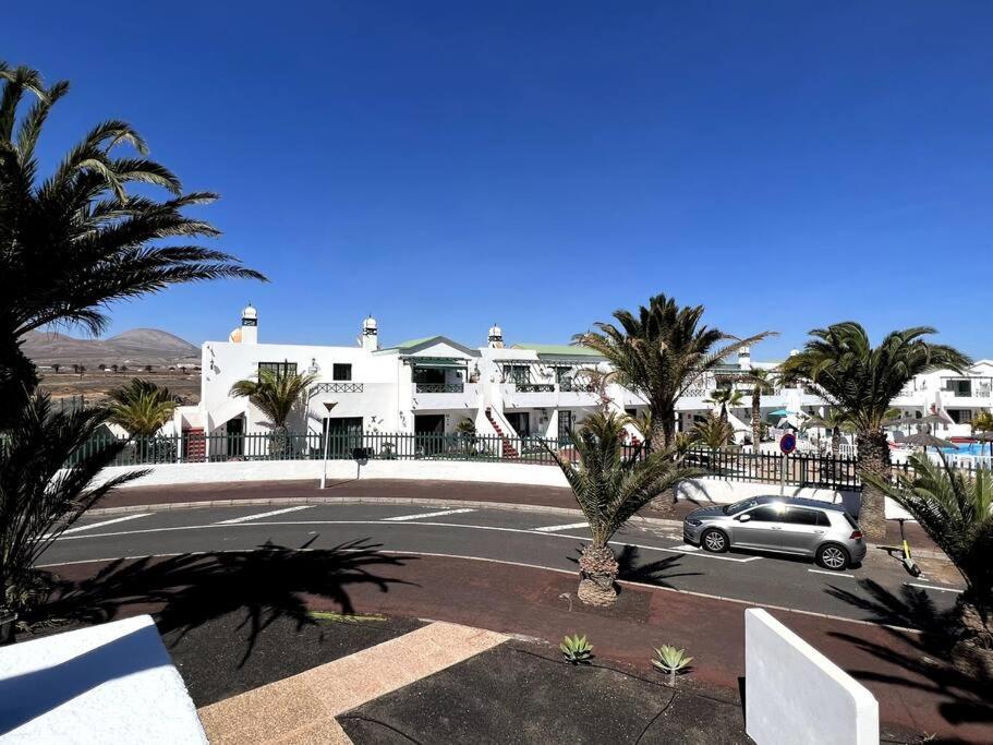 Casa Breen - Spacious 1 Bedroom Apartment In Matagorda With Communal Pool Tías Exteriér fotografie